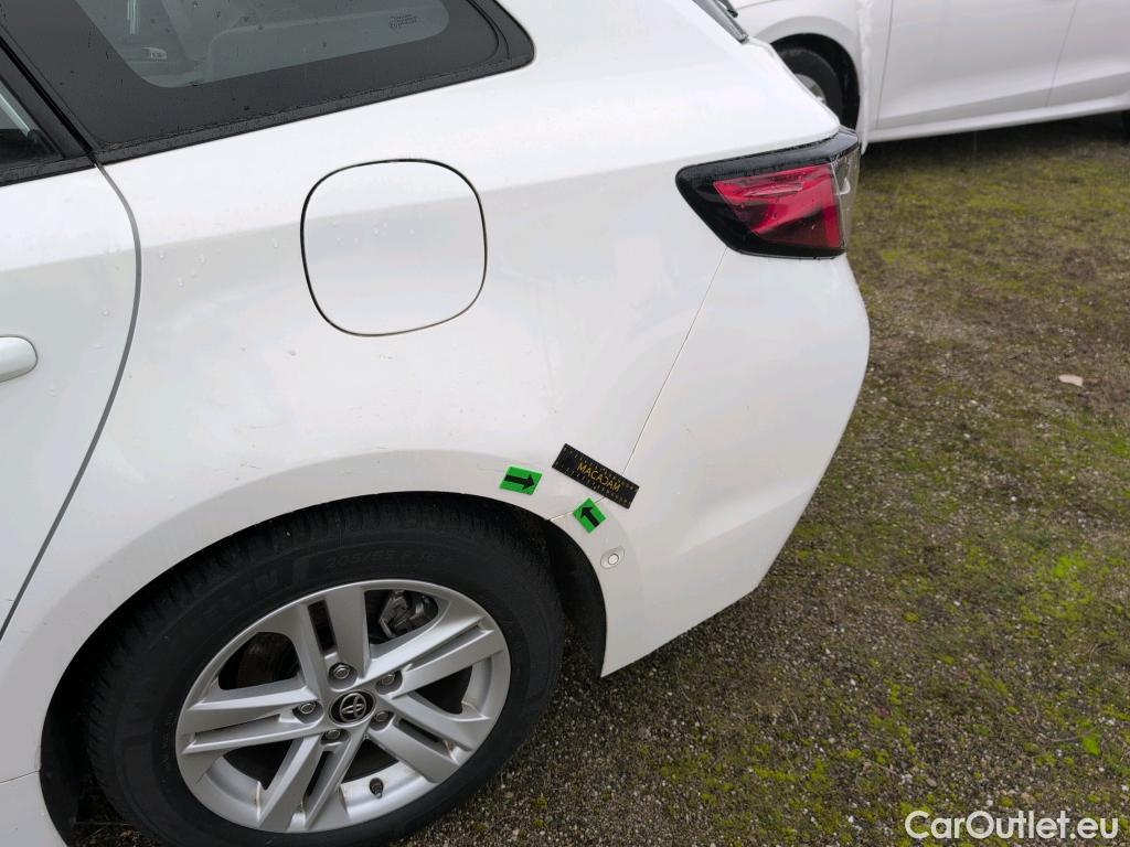  Toyota  Corolla TOYOTA  Touring Sports / 2018 / 5P / Break Hybride 122h Dynamic Business Beyond Zer #1