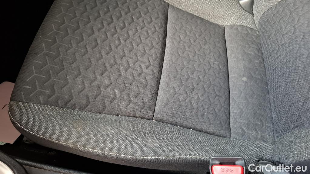  Toyota  Yaris Cross TOYOTA  Hybride / 2021 / 5P / SUV 1.5 HYBRID 116H DYNAMIC BUSINESS BEYOND #9