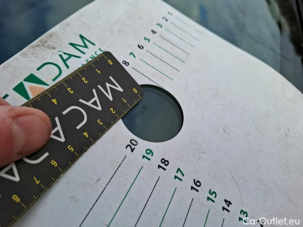  Toyota  Corolla TOYOTA  Touring Sports / 2018 / 5P / Break Hybride 122h Dynamic Business Beyond Zer #32