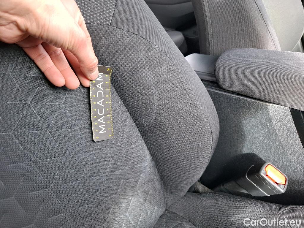  Toyota  Corolla TOYOTA  Touring Sports / 2018 / 5P / Break Hybride 122h Dynamic Business Beyond Zer #21