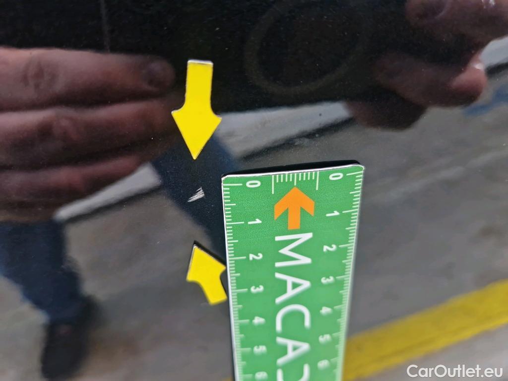  Toyota  Corolla TOYOTA  / 2018 / 5P / Berline Hybride 122h Dynamic Business Stage Acad #23