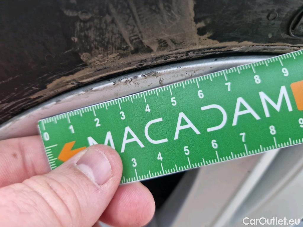  Toyota  Corolla TOYOTA  / 2018 / 5P / Berline Hybride 122h Dynamic Business Stage Acad #1