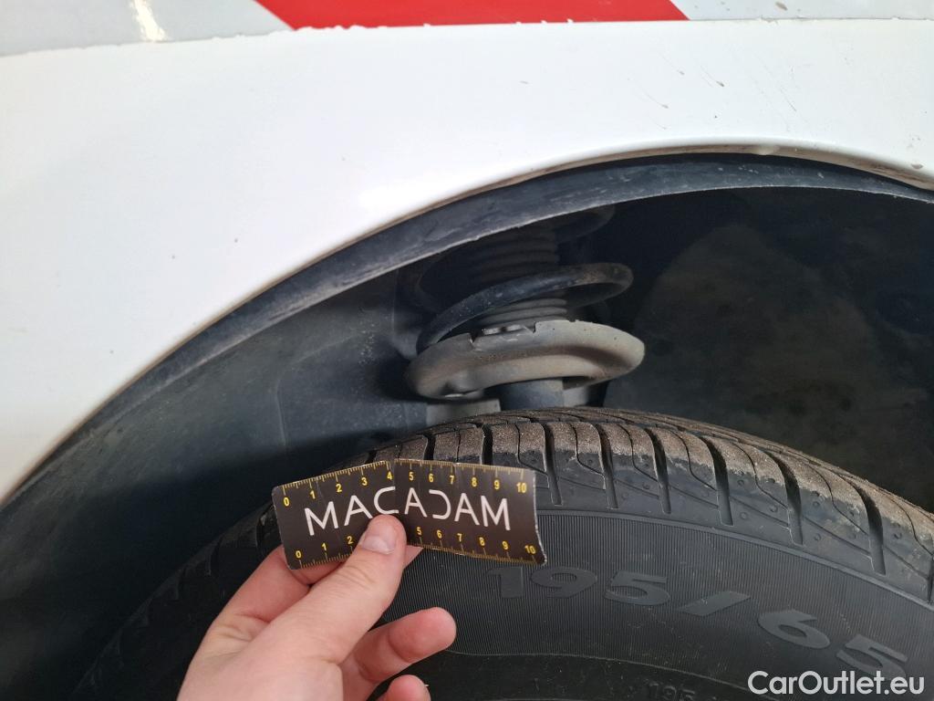  Citroen  Berlingo  Fourgon Club L1 (Court) 1.6 BlueHDi 100CV BVM5 E6 #47