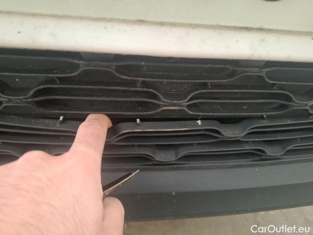  Citroen  C3  Société Feel Nav 1.6 BlueHDi 75CV BVM5 E6 #23