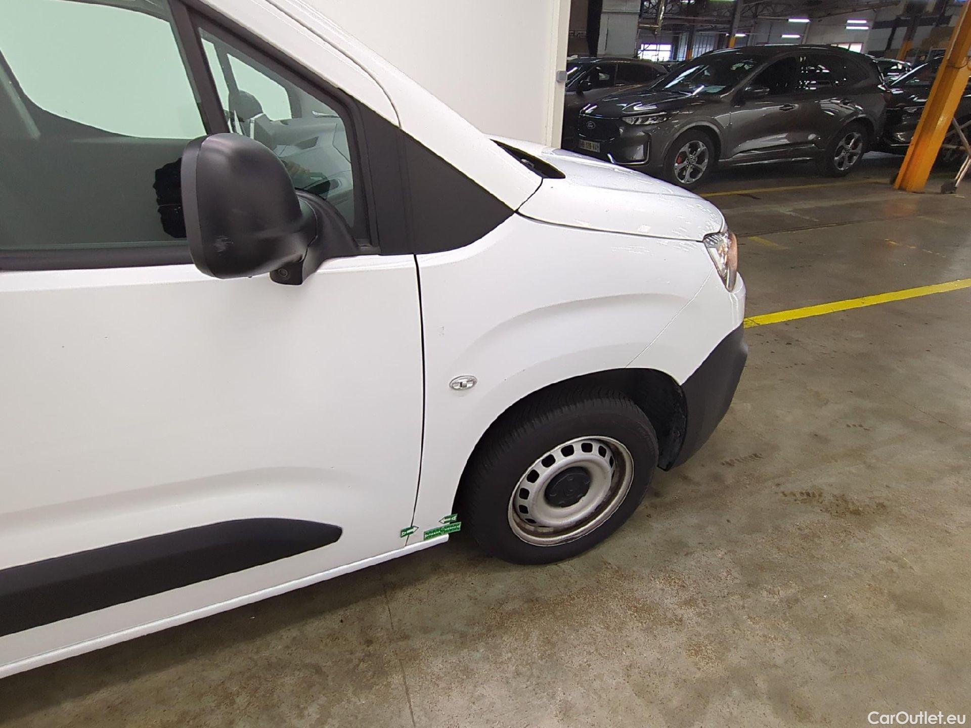  Citroen  Berlingo  Fourgon Driver M 650 1.5 BlueHDi 100CV BVM5 E6dT #23