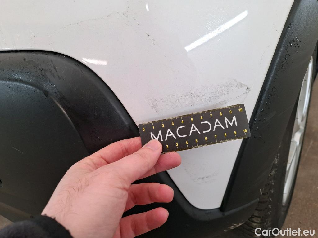  Citroen  C3  Société Feel Nav 1.5 BlueHDI 100CV BVM5 E6dT #31