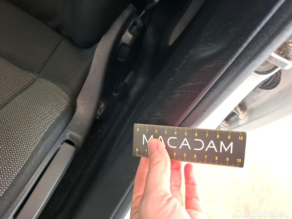  Citroen  C3  Société Feel Nav 1.5 BlueHDI 100CV BVM5 E6dT #13