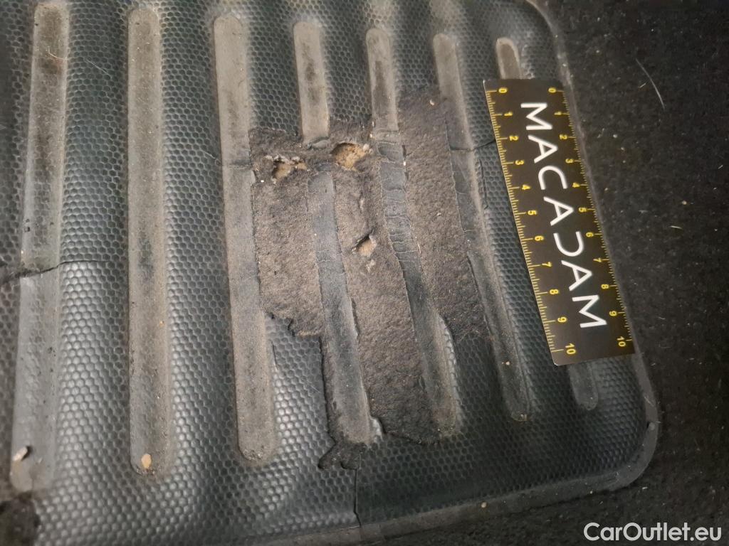  Citroen  C3  Société Feel Nav 1.6 BlueHDi 75CV BVM5 E6 #3