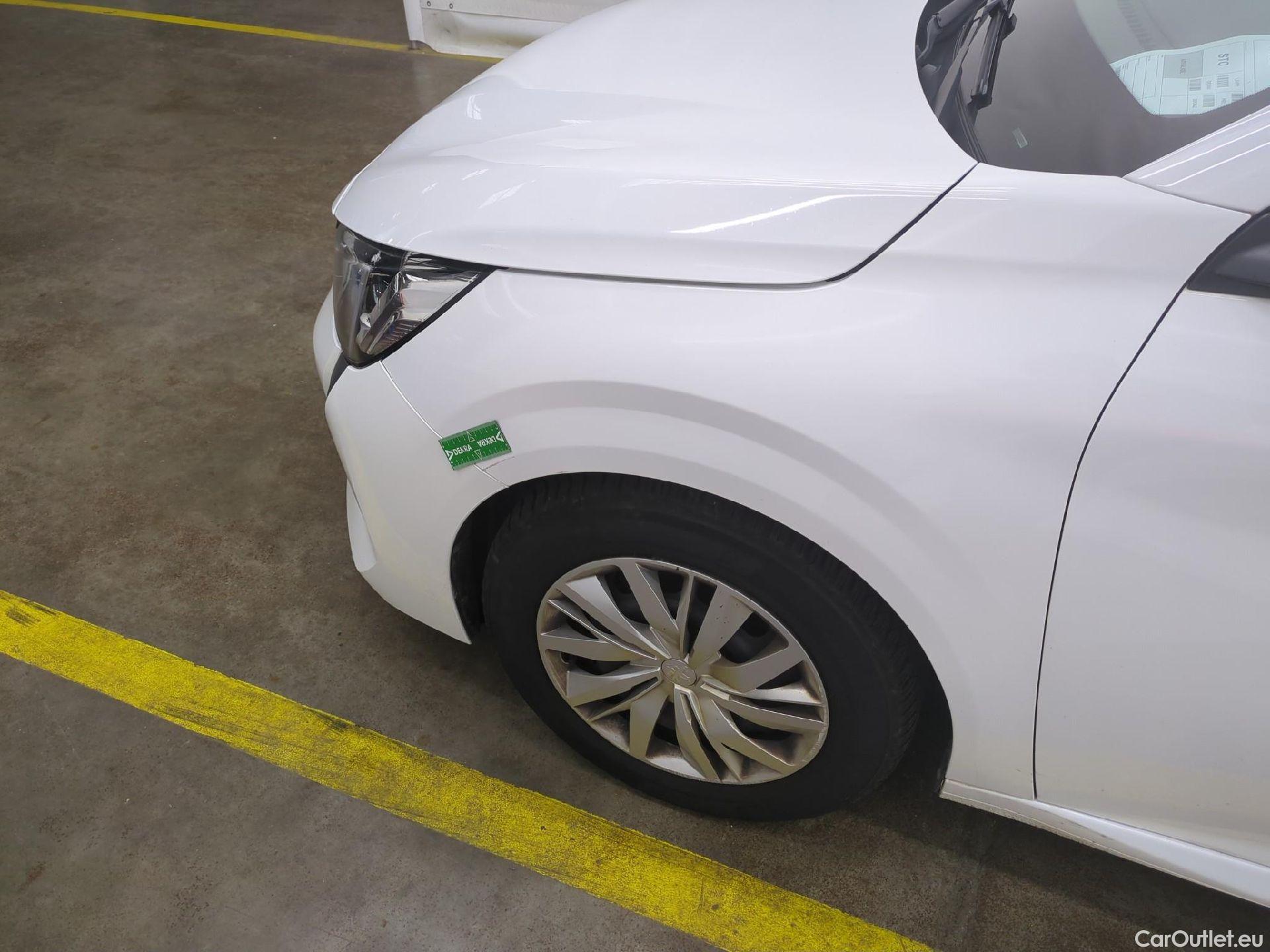  Peugeot  208  Premium 1.5 HDi 100CV BVM6 E6d #13