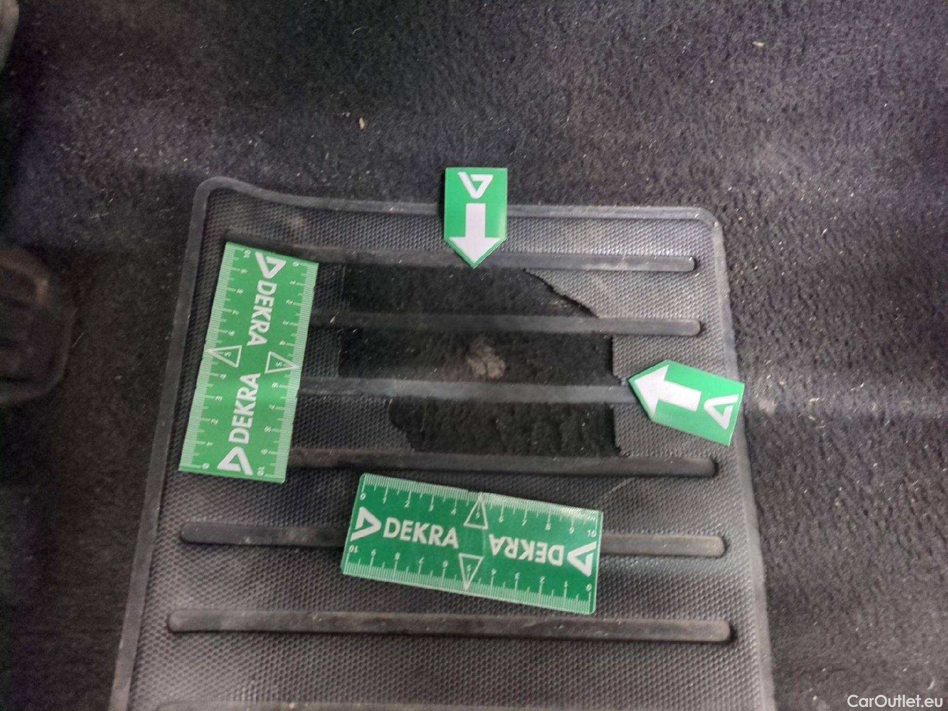  Peugeot  208  Premium 1.5 HDi 100CV BVM6 E6d #5