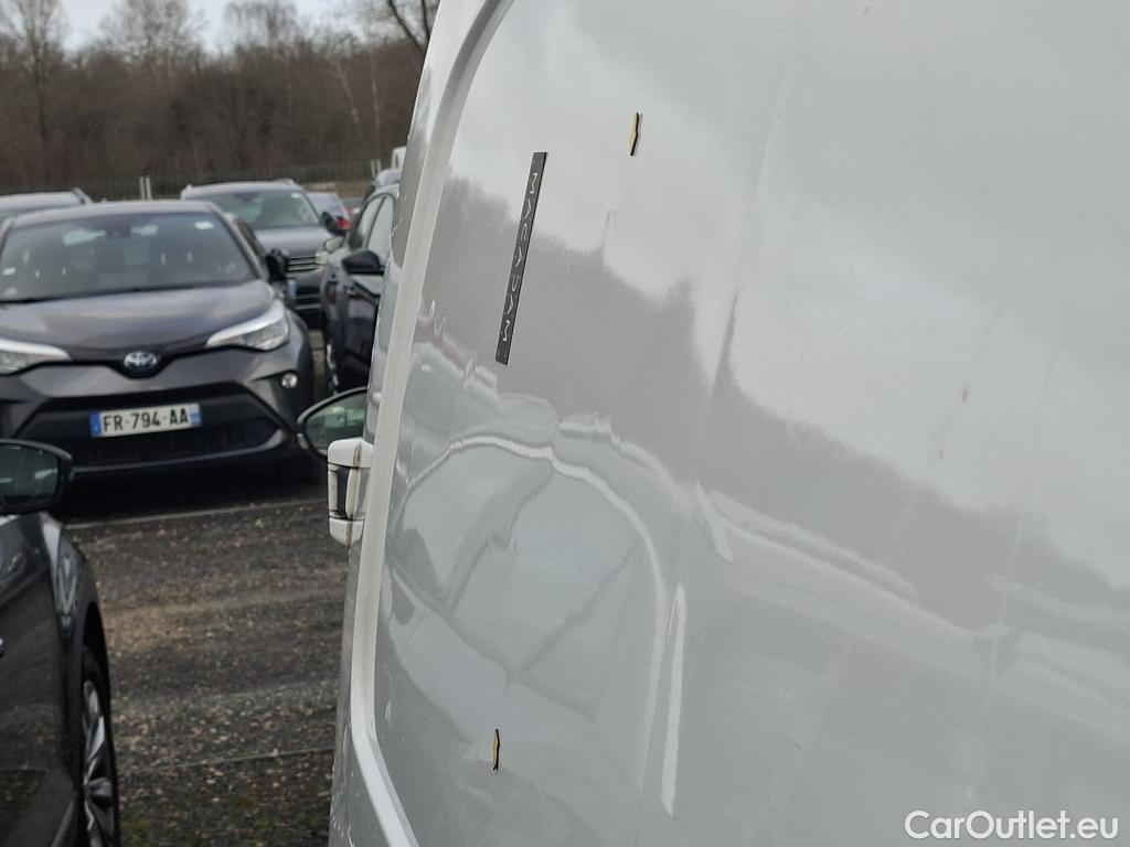  Peugeot  Expert PEUGEOT  VU 4p Fourgon BLUEHDI 95 STANDARD PREMIUM PACK #37