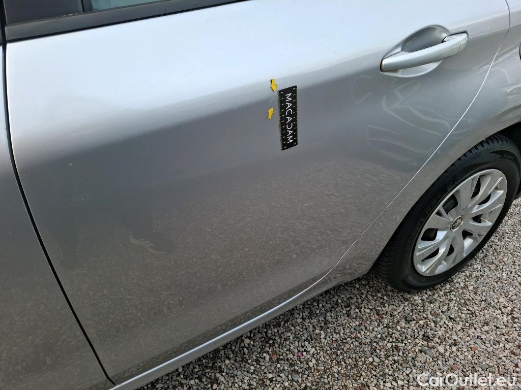  Peugeot  208  Affaire Premium Pack 1.6 HDi 75CV BVM5 E6 #26