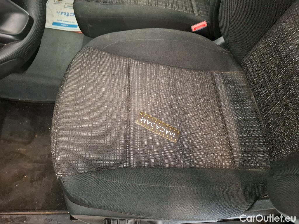  Mercedes  Vito MERCEDES-BENZ  Compact / 2020 / 4P / Fourgon tôlé 114 CDI Compact Select traction #42