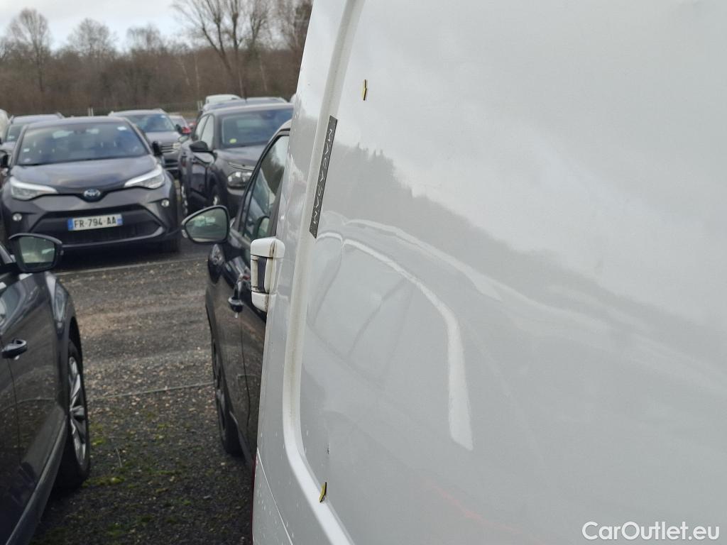  Peugeot  Expert PEUGEOT  VU 4p Fourgon BLUEHDI 95 STANDARD PREMIUM PACK #38