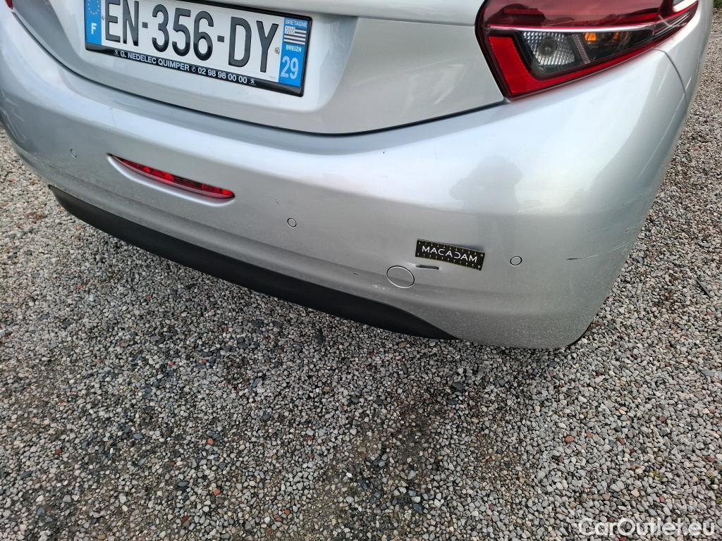  Peugeot  208  Affaire Premium Pack 1.6 HDi 75CV BVM5 E6 #9