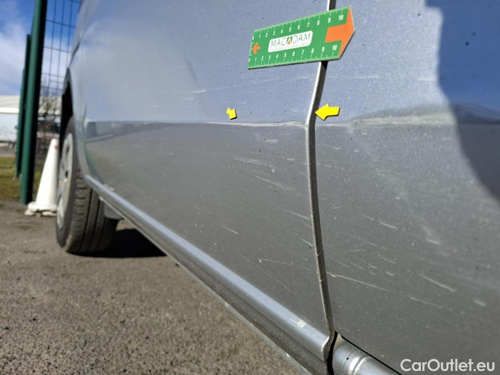  Mercedes  Vito MERCEDES-BENZ  Compact / 2020 / 4P / Fourgon tôlé 114 CDI Compact Select traction #28