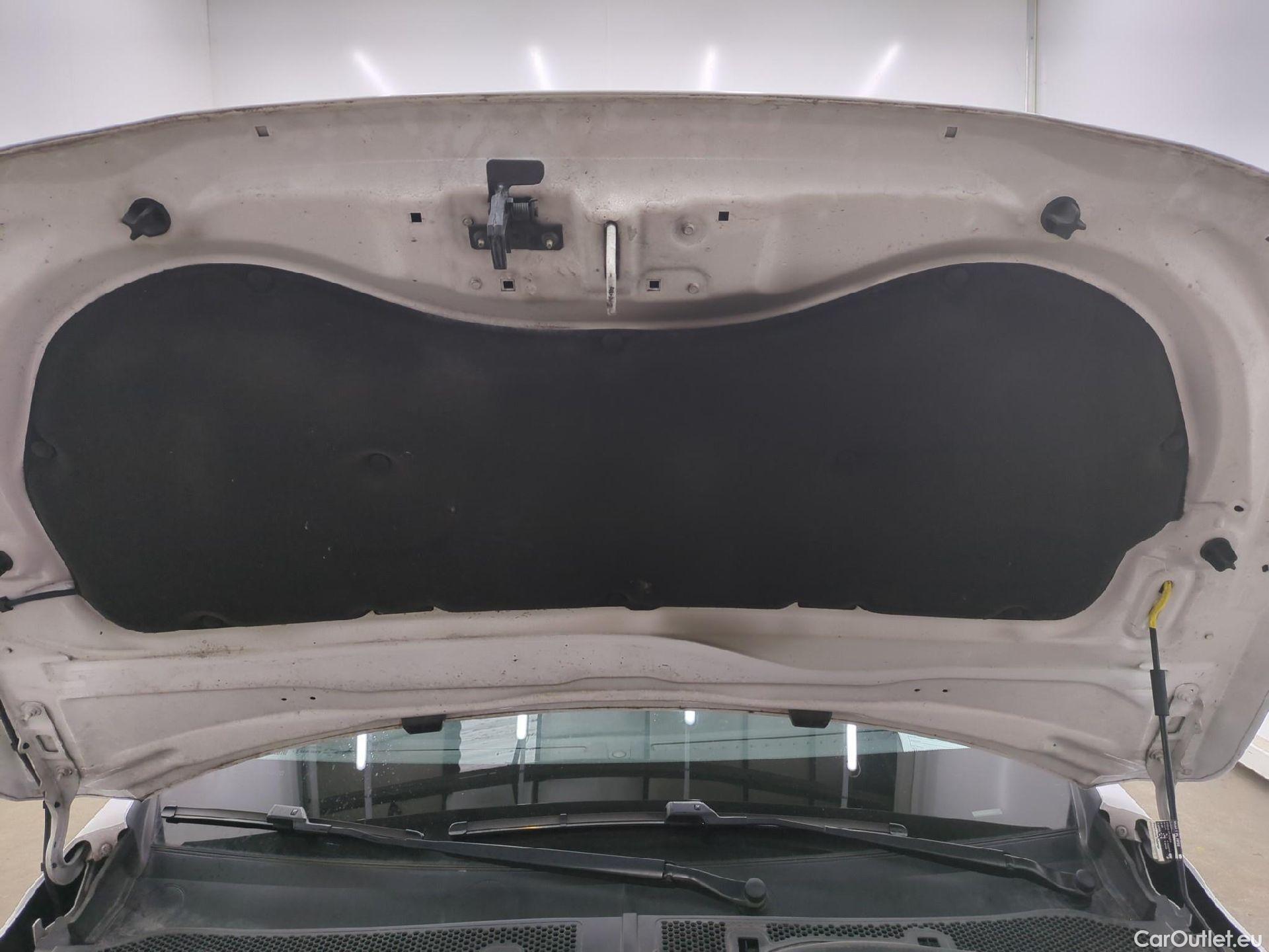  Peugeot  208  Premium 1.5 HDi 100CV BVM6 E6d #49