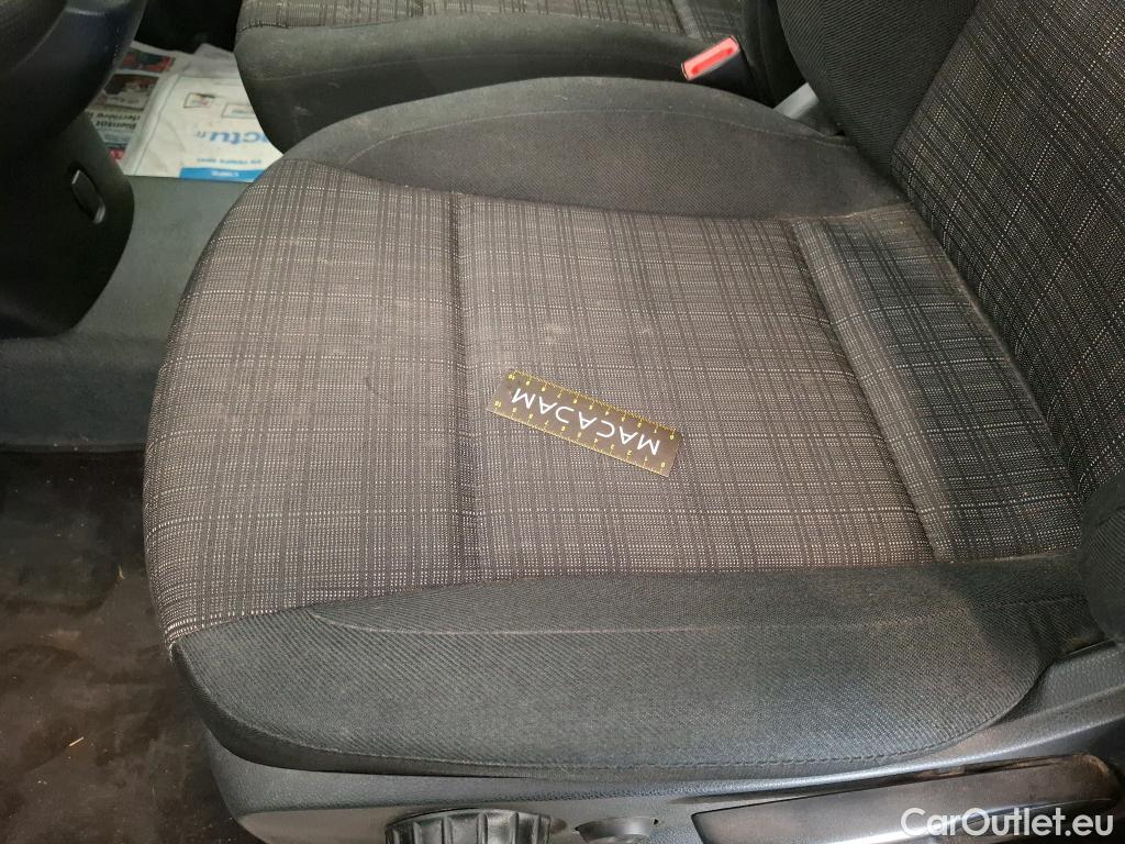  Mercedes  Vito MERCEDES-BENZ  Compact / 2020 / 4P / Fourgon tôlé 114 CDI Compact Select traction #44