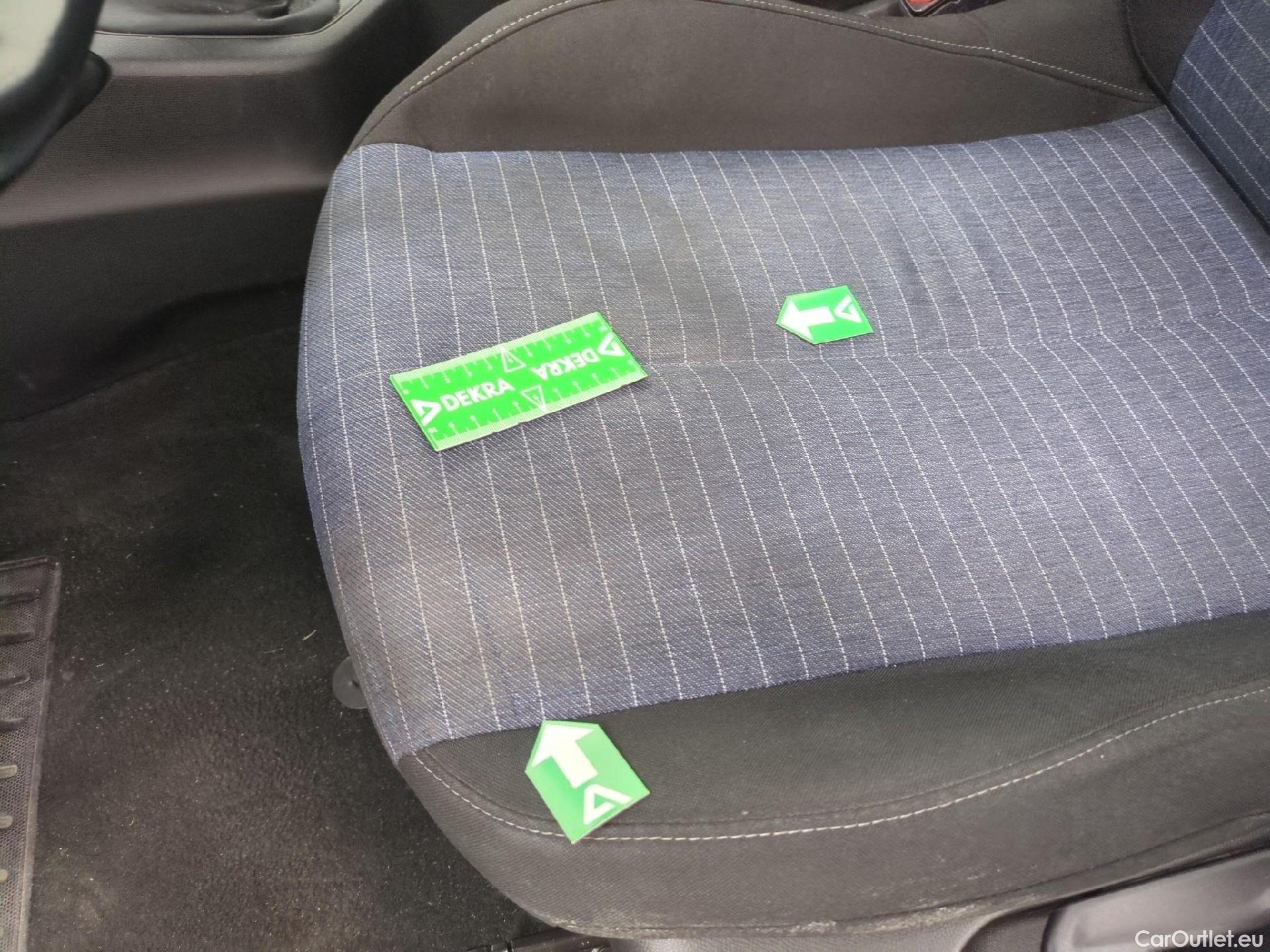  Peugeot  208  Premium 1.5 HDi 100CV BVM6 E6d #6