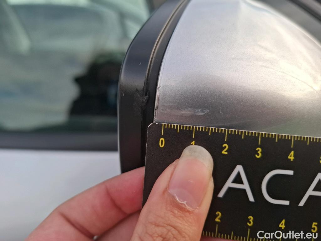  Peugeot  208  Affaire Premium Pack 1.6 HDi 75CV BVM5 E6 #33