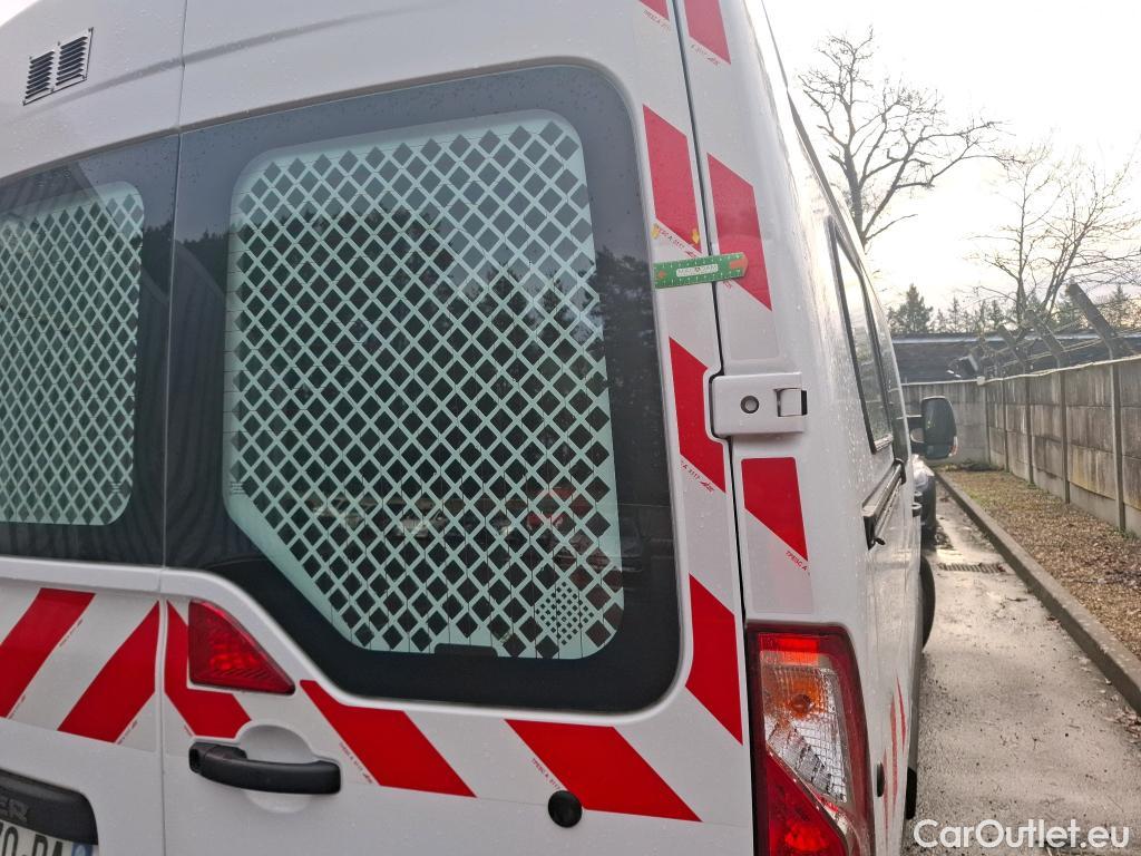  Renault  Master RENAULT  VU 4p Fourgon FG GCf Trac F3500 L2H2 Energy dCi 145 E6 #12