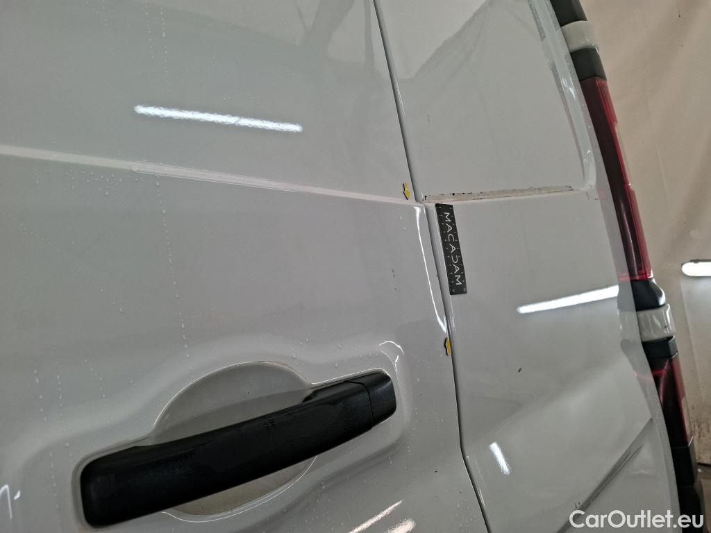  Renault  Trafic  III Fourgon Grand Confort L1H1 1200 1.6 dCi 95CV BVM6 E6dT #18