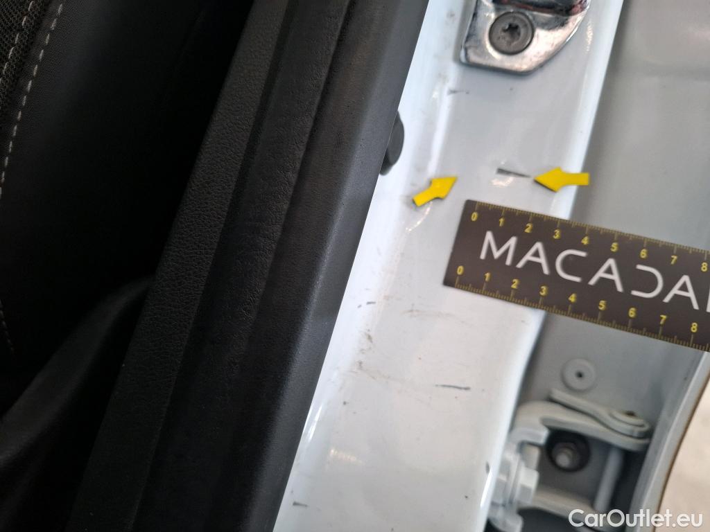  Renault  Clio RENAULT  Société VU 5p Berline Air dCi 75 - 18 #17