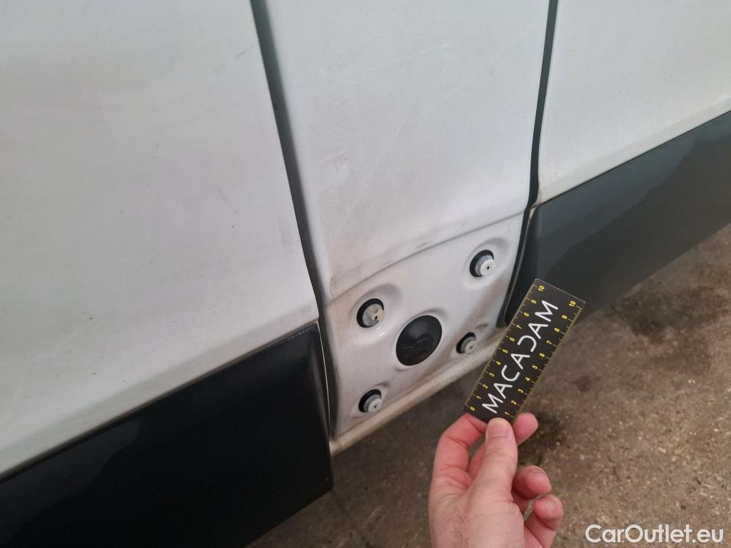  Renault  Trafic  III Fourgon Grand Confort L1H1 1200 1.6 dCi 95CV BVM6 E6dT #34