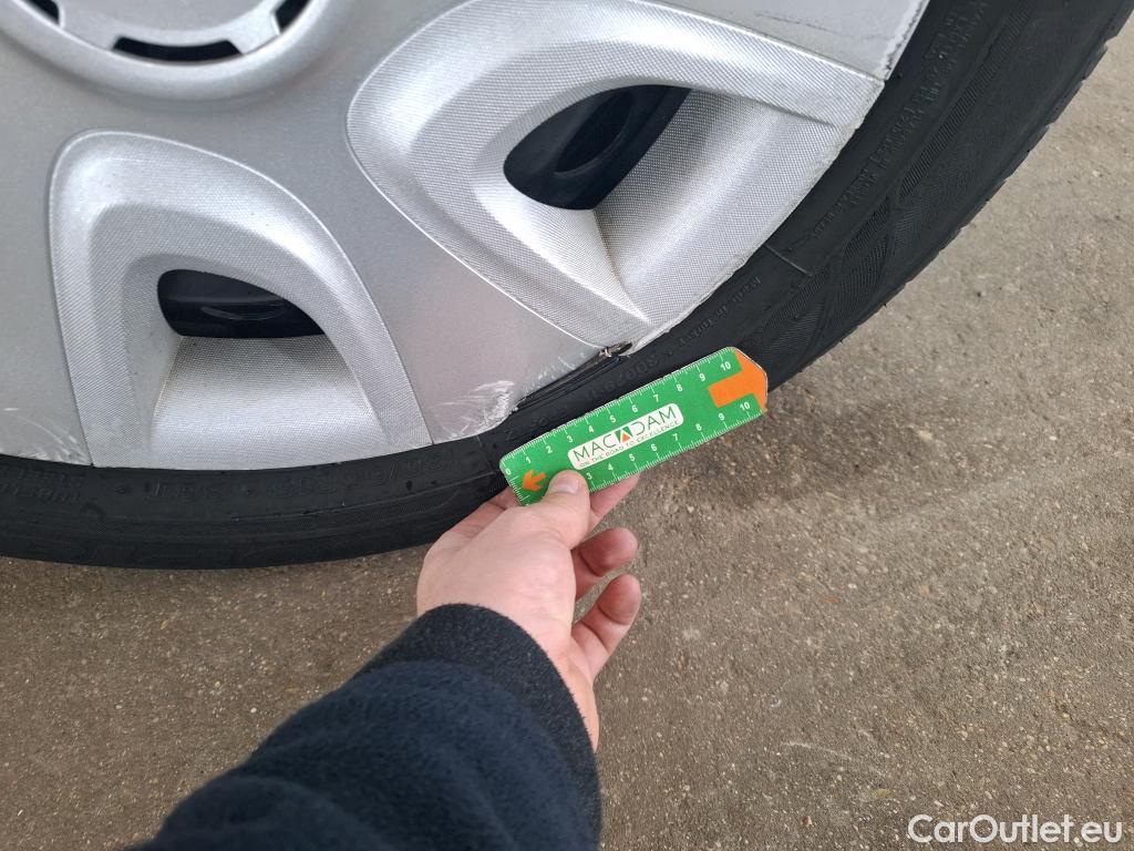  Renault  Clio  IV Air 1.5 dCi 75CV BVM5 E6 #94