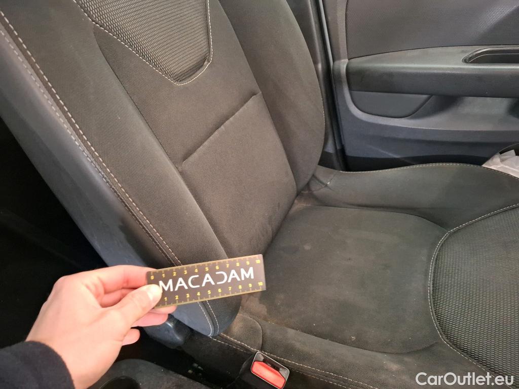  Renault  Clio RENAULT  Société VU 5p Berline Air dCi 75 - 18 #59