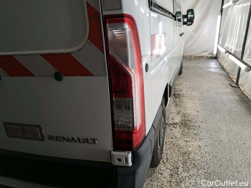  Renault  Master RENAULT  VU 4p Fourgon FG-CF TRAC 3500 L2H2 Energy dCi 125 #33