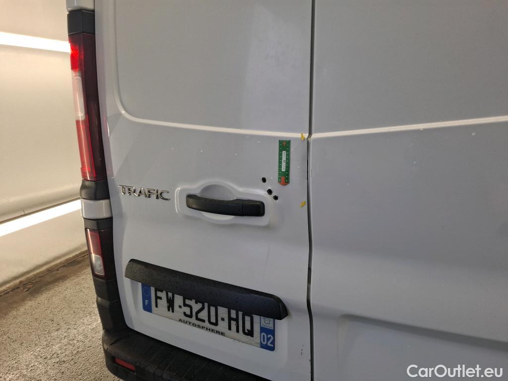  Renault  Trafic RENAULT  / 2019 / 4P / Fourgon tole NV CA GCF L1H1 1200 dCi 120 S&S #4