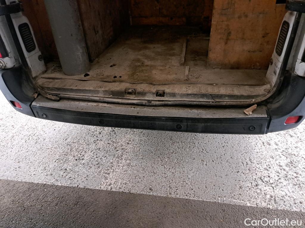  Renault  Master RENAULT  VU 4p Fourgon FG-CF TRAC 3500 L2H2 Energy dCi 125 #48