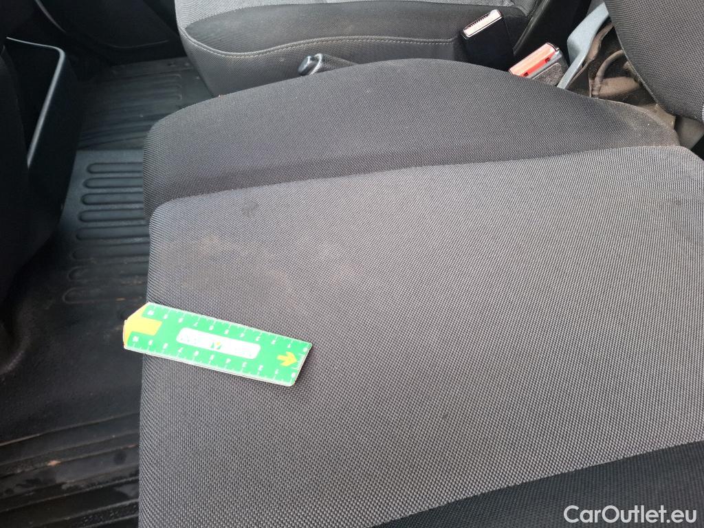  Renault  Master RENAULT  VU 4p Fourgon FG GCf Trac F3500 L2H2 Energy dCi 145 E6 #20