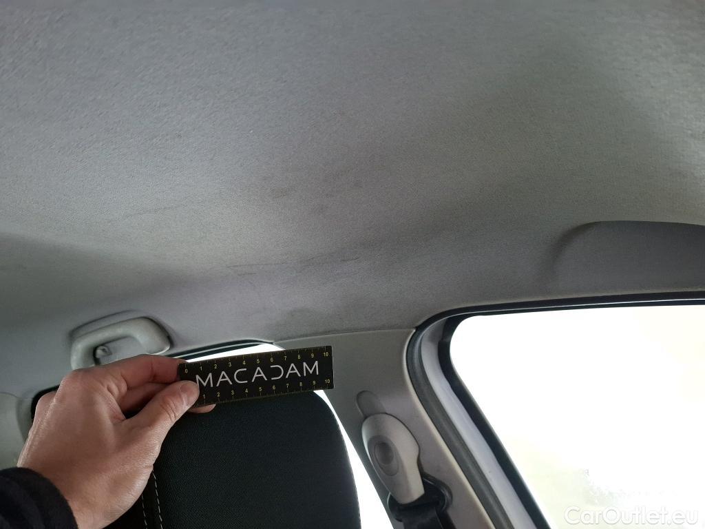  Renault  Clio RENAULT  Société VU 5p Berline Air dCi 75 - 18 #58