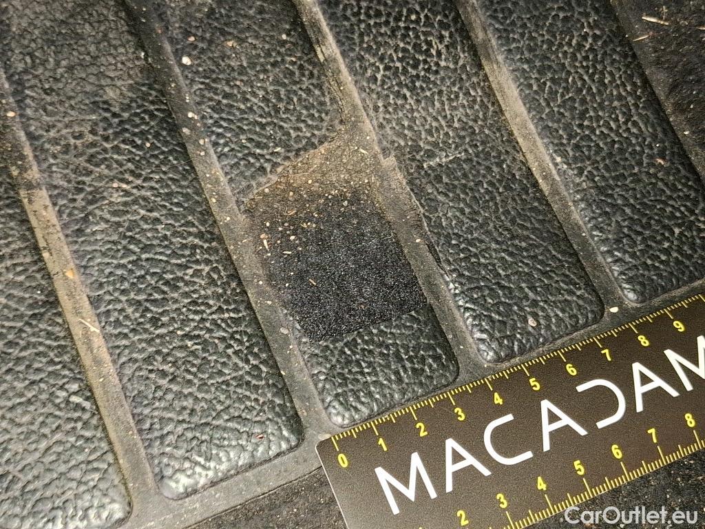  Renault  Megane  IV Berline 5 ptes. Société Air Nav 1.5 dCi 115CV BVM6 E6d #17