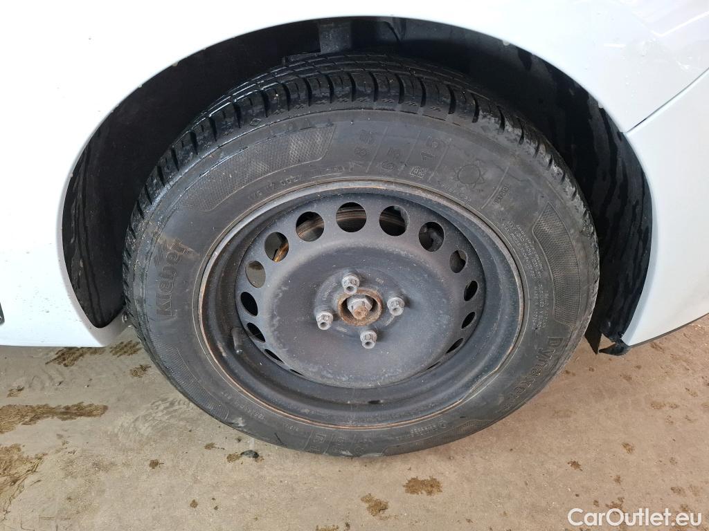  Renault  Clio RENAULT  Société VU 5p Berline Air dCi 75 - 18 #53