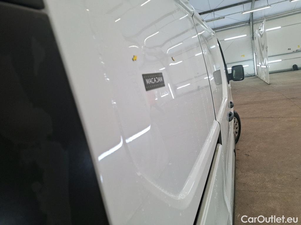  Renault  Trafic  III Fourgon Grand Confort L1H1 1200 1.6 dCi 95CV BVM6 E6dT #10