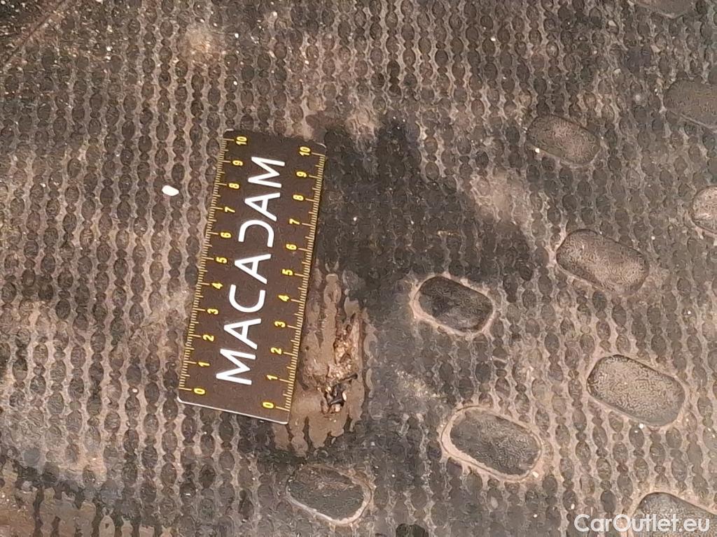  Renault  Trafic  III Fourgon Grand Confort L1H1 1200 1.6 dCi 95CV BVM6 E6dT #25