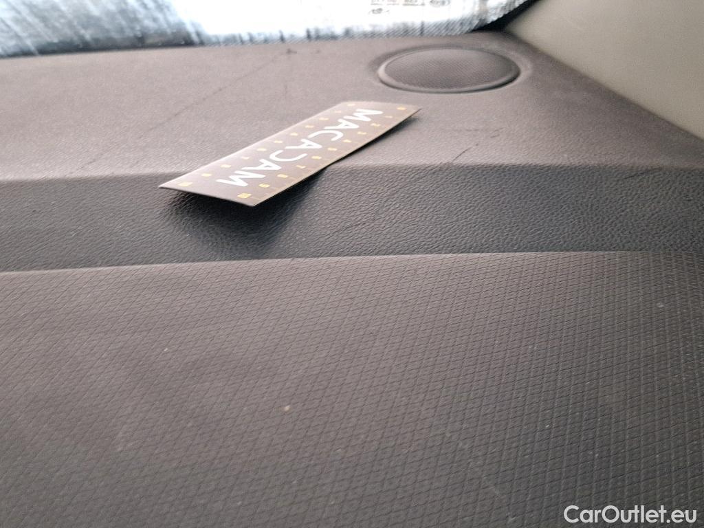  Renault  Clio RENAULT  Société VU 5p Berline Air dCi 75 - 18 #3