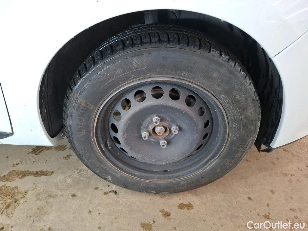  Renault  Clio RENAULT  Société VU 5p Berline Air dCi 75 - 18 #23