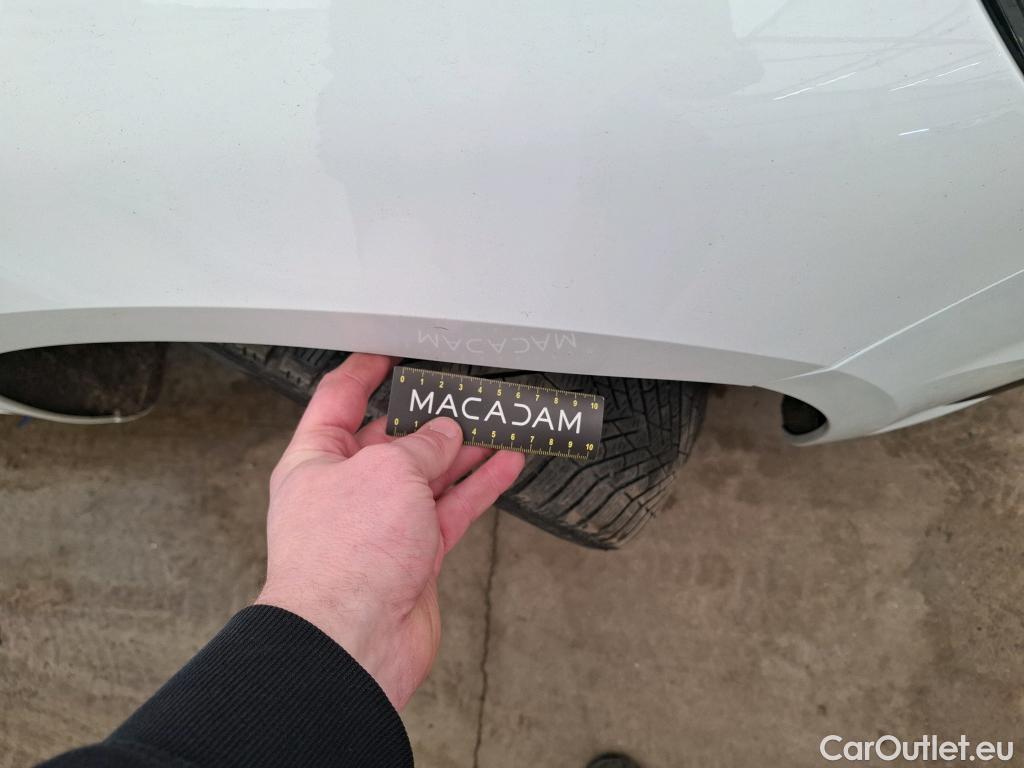  Renault  Megane  IV Berline 5 ptes. Société Air Nav 1.5 dCi 115CV BVM6 E6d #15