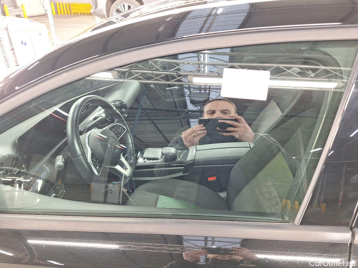  Mercedes  A-Klasse Mercedes, A-Class '18, Mercedes-Benz  A 180 d DCT Business Soluti #24