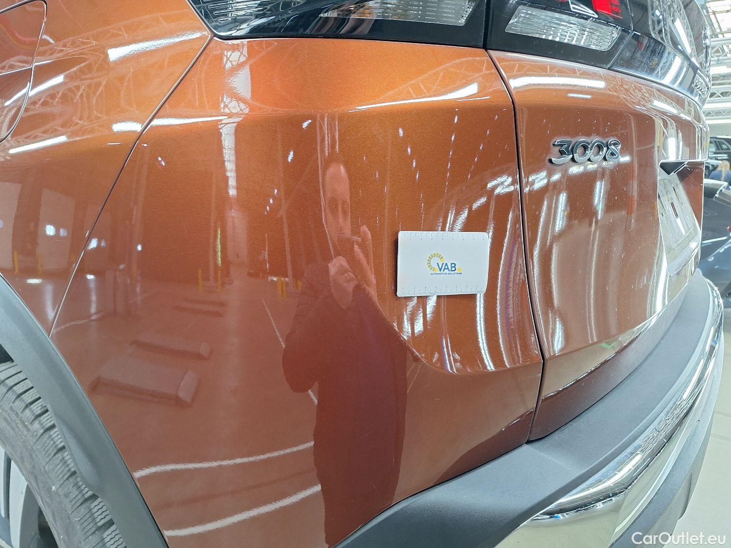  Peugeot  3008 Peugeot,  '16, Peugeot  Hybrid 225 e-Auto8 Allure 5d #24