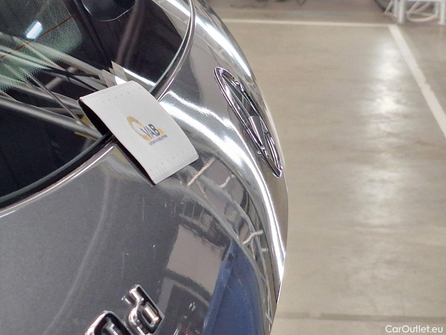  Mercedes  GLA Mercedes,  '20, Mercedes-Benz   200 d Business Solution 5d #32