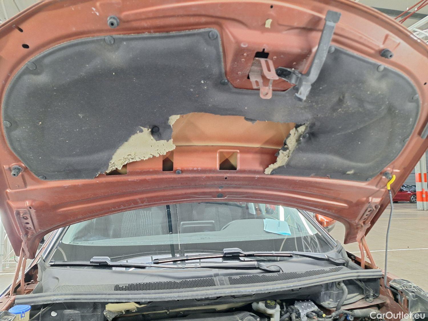  Peugeot  3008 Peugeot,  '16, Peugeot  Hybrid 225 e-Auto8 Allure 5d #65