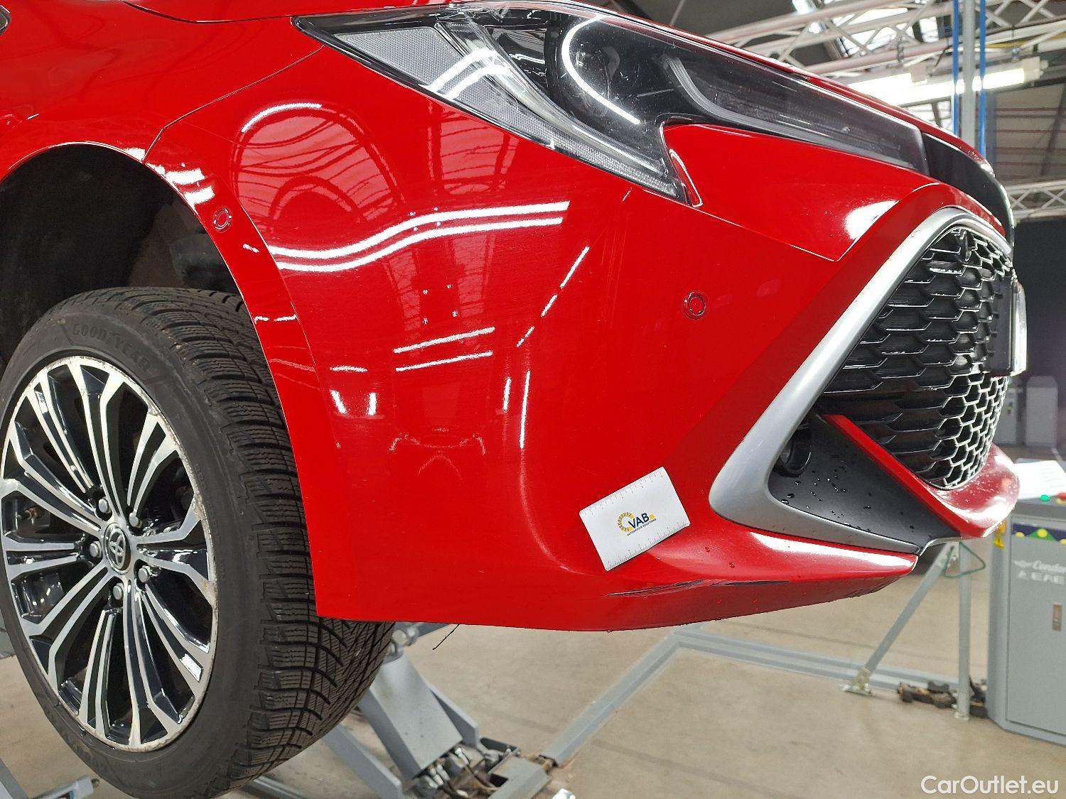  Toyota  Corolla Toyota,  TS '19, Toyota  Touring Sports 1.8 Hybrid Premium e #3