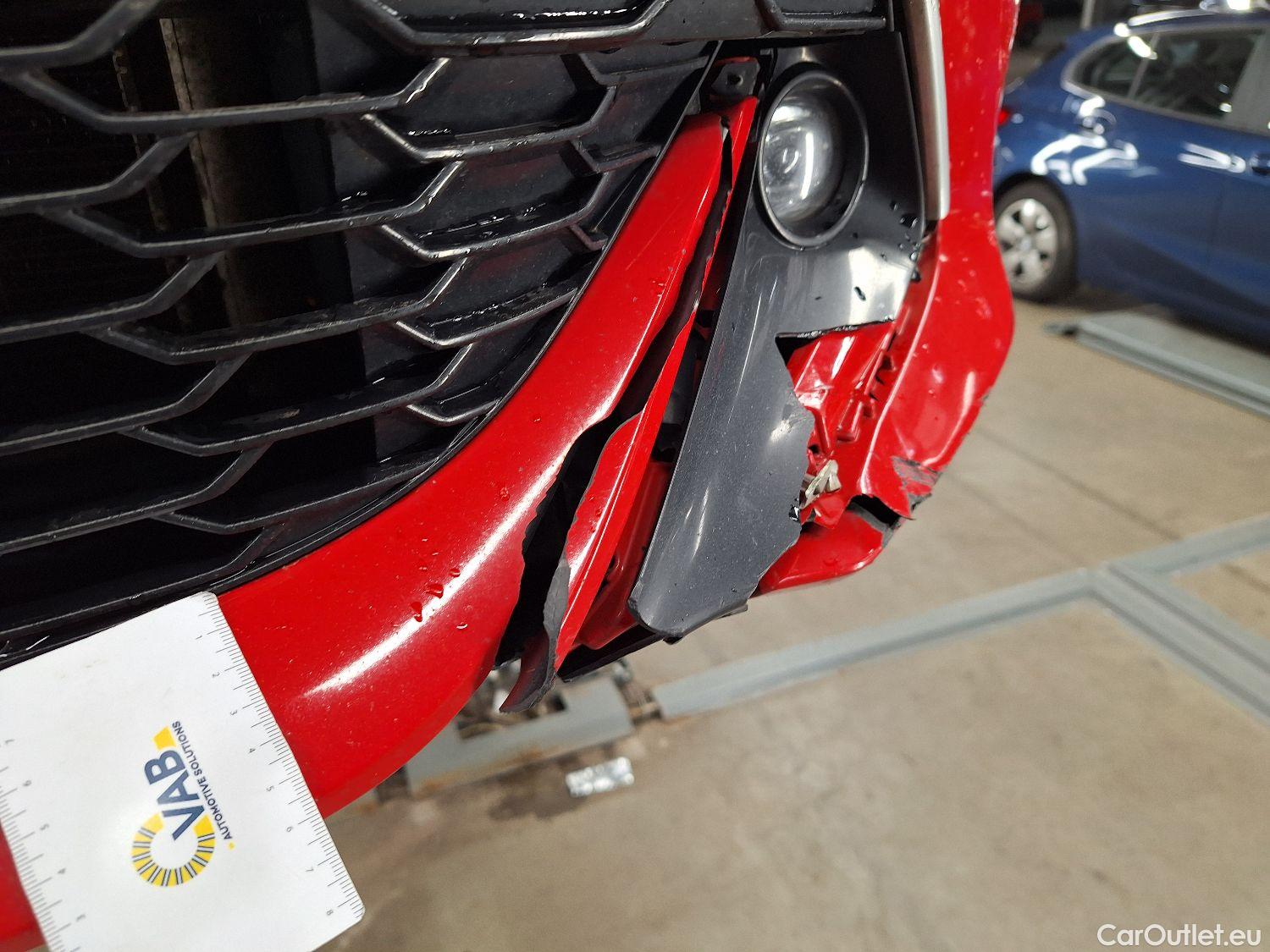  Toyota  Corolla Toyota,  TS '19, Toyota  Touring Sports 1.8 Hybrid Premium e #4