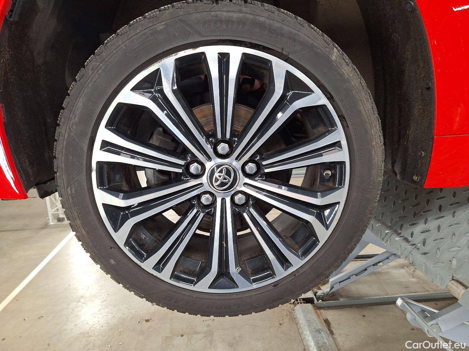  Toyota  Corolla Toyota,  TS '19, Toyota  Touring Sports 1.8 Hybrid Premium e #14