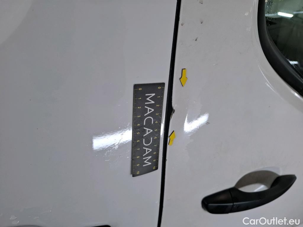  Citroen  Berlingo  Fourgon Club M 650 1.5 BlueHDi 75CV BVM5 E6dT #26